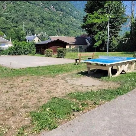 דירה Au Pied Des Pyrenees *